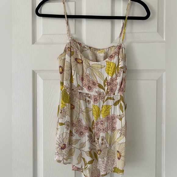 NWT Volcom “Happy Clouds” tank top - Picture 2 of 4